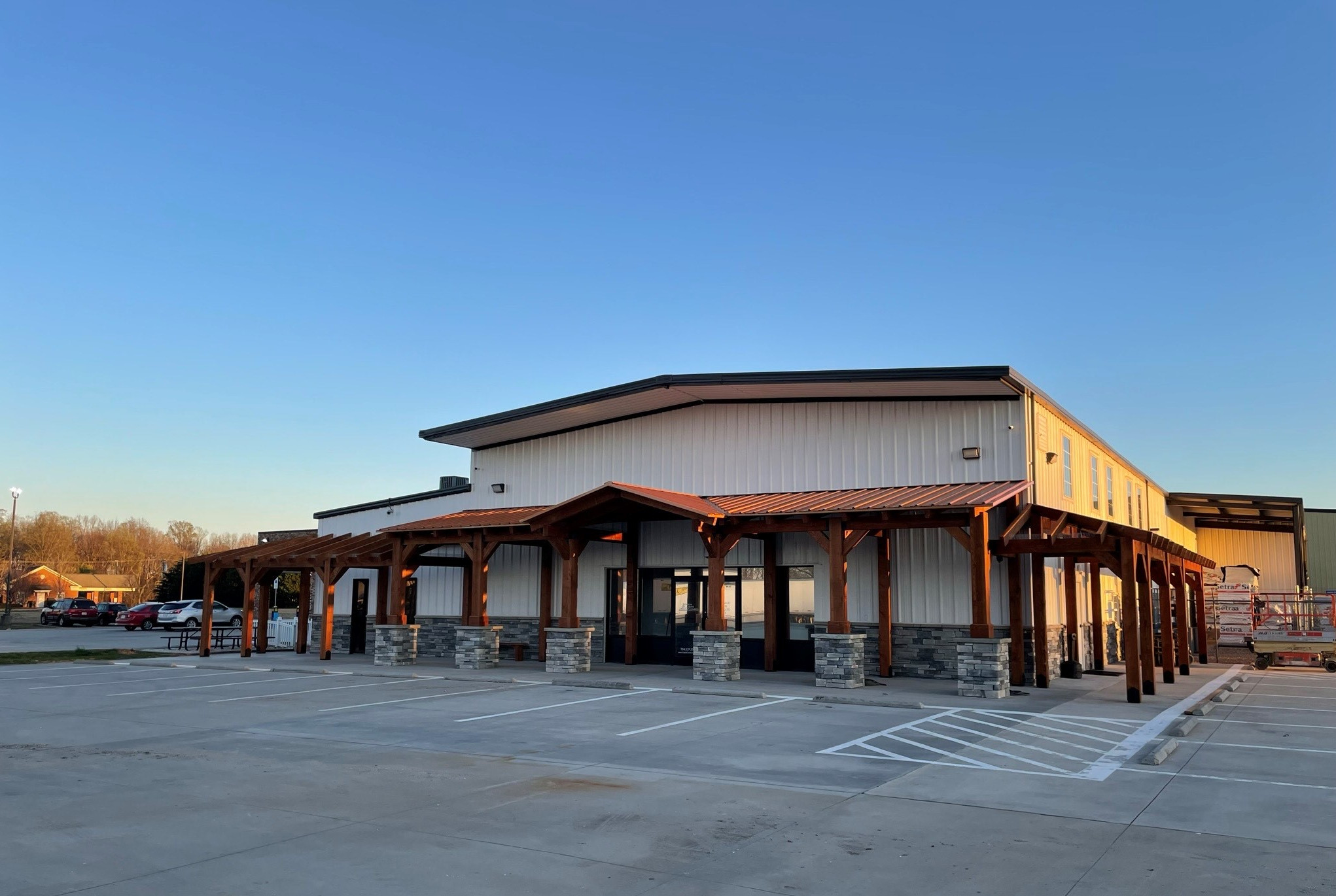 office building of union grove lumber